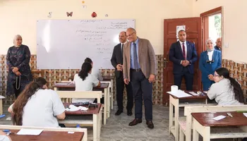 تفقد المهندس أيمن عطية لجان الشهادة الإعدادية 
