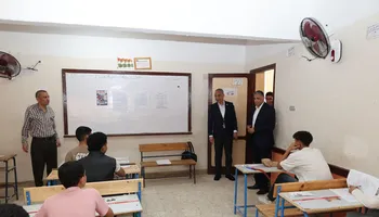 جانب من الجولة بالمدارس