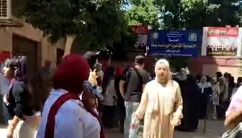 طالبات الشهادة الإعدادية 