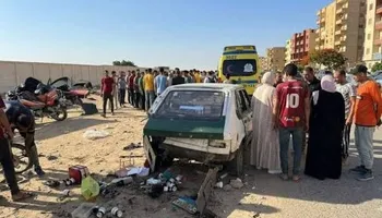 فتاة الشاي