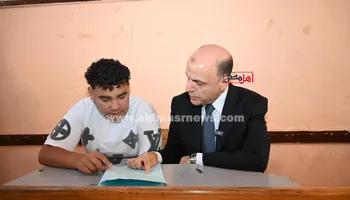 محافظ الغربية داخل لجان الإعدادية 