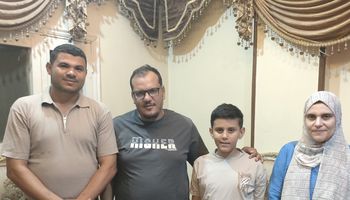 مراسل أهل مصر مع الأول ابتدائيه بالأزهر 