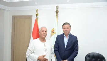 نقيب الفلاحين ووزير الزراعة