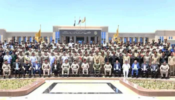 وزير الدفاع 