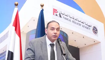 الدكتور إسلام عزام رئيس الهيئة العامة للرقابة المالية
