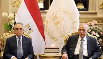 وزير العدل يهنئ مجلس القضاء الأعلى بتشكيله الجديد