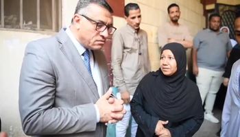 سيدة تشكوا لمحافظ قنا