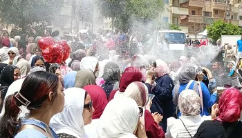 طلاب الثانوية العامة بعد نهاية امتحانات الدور الأول