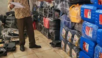ضبط زيت سيارات مغشوش 
