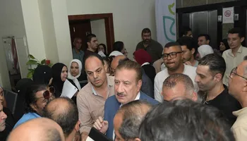لشكاوى المواطنين.جولة مفاجئة لمحافظ بورسعيد داخل مبنى التأمين الصحي الشامل لمتابعة انتظام تقديم الخدمات