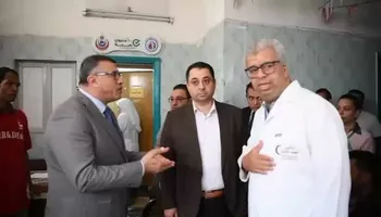 محافظ قنا في مستشفى قنا العام
