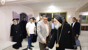 محافظ قنا يزور مطرانية نقادة