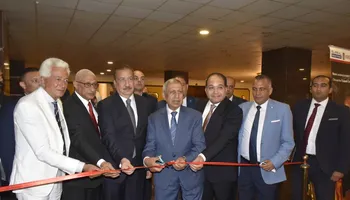  محافظا بورسعيد وشمال سيناء ورئيس الأكاديمية البحرية يشهدون ورشة عمل ومعرض الشركات حول دور النقل واللوجستيات