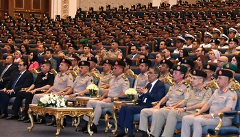 وزير الدفاع 