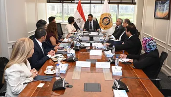 وزير الصناعة