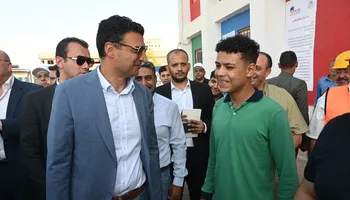 وزير الصناعة