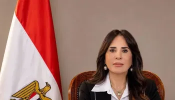 وزيرة الاسكان 