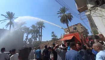 جانب من الحريق 