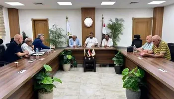 وزيرة الاسكان 