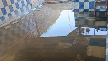 صور من النفق