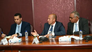  اللقاءات الدورية مع الغرف الصناعية