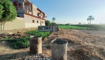 جانب من قطعه الارض 