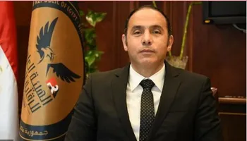 الدكتور إسلام عزام