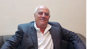 اللواء المتقاعد عادل عيسى