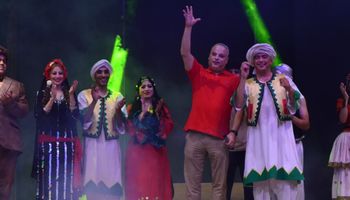 مسرحية غرام في الكرنك