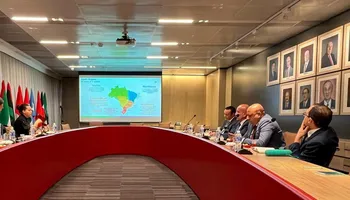 اقتصادية قناة السويس تبحث مع كبرى المؤسسات والشركات البرازيلية فرص إنشاء مراكز توزيع لوجستية