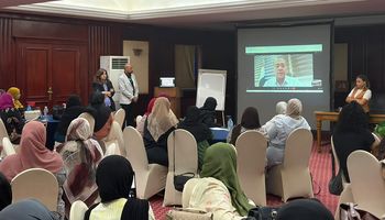 تدرب 600 كادر طبي لتعزيز الدعم النفسي للسيدات