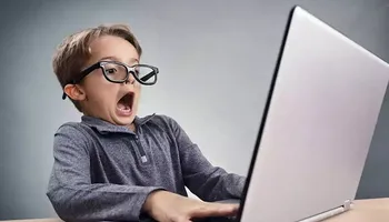 السوشيال ميديا 