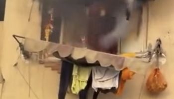 السيطرة  على حريق هائل داخل وحدة سكنية