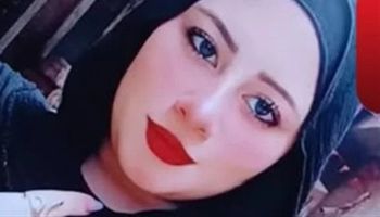 الطالبة آية رضوان 