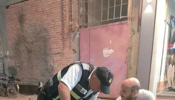 امين شرطه يصلح كاوتش سياره 