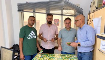 بطاقات التموين المضبوطة
