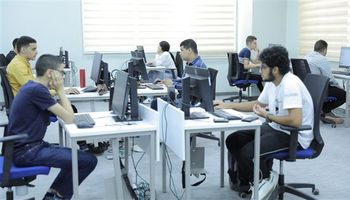 تقليل الاغتراب للدبلومات الفنية