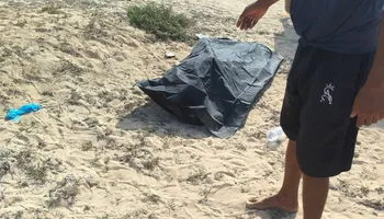 جثة تقذفها الأمواج أمام شواطئ براني 