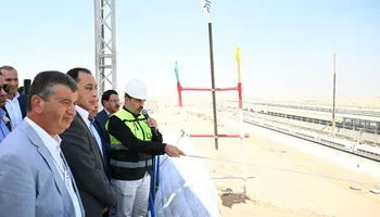 رئيس الوزراء يتفقد القطار الكهربائي السريع السخنة العلمين مطروح