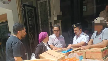 غلق مطعم