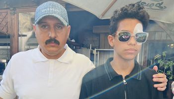 كابوس في المسجد".. تفاصيل إصابة  طالب بفقدان بصر احدى عينيه  بسبب مزحة قاسية ووالده يكشف تطورات رحلة العلاج الطويلة