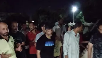 محمد صبحي حارس الاسماعيلي يودع والدتة   