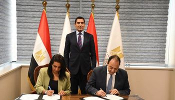 وزير الرياضة يشهد توقيع بروتوكول تعاون مع شركة Safe Egypt 