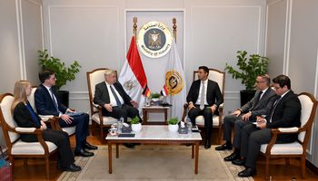 وزير الصناعة 