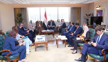 وزير العمل ونظيرته الإيطالية