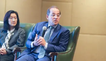 وزير المالية 