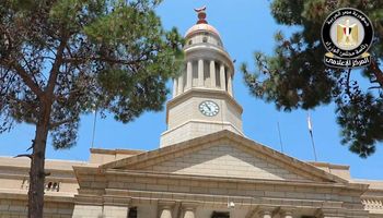 جامعة القاهرة 