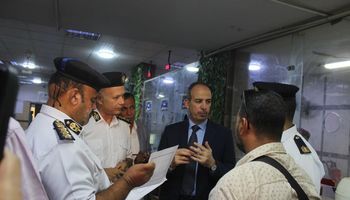 اللواء: أشرف عبد المالك - مدير أمن سوهاج في جولة لإدارة المرور