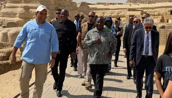 رئيس جنوب أفريقيا يزور المتحف المصري الكبير وأهرامات الجيزة 