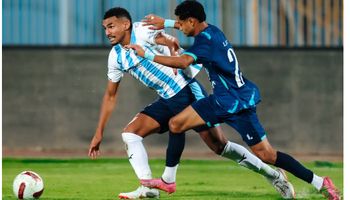 بيراميدز وليفلز 